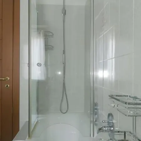 Apartment I Due Archi Como